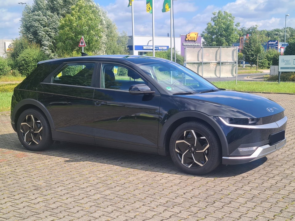 Hyundai Ioniq 5 77 Essential 5d