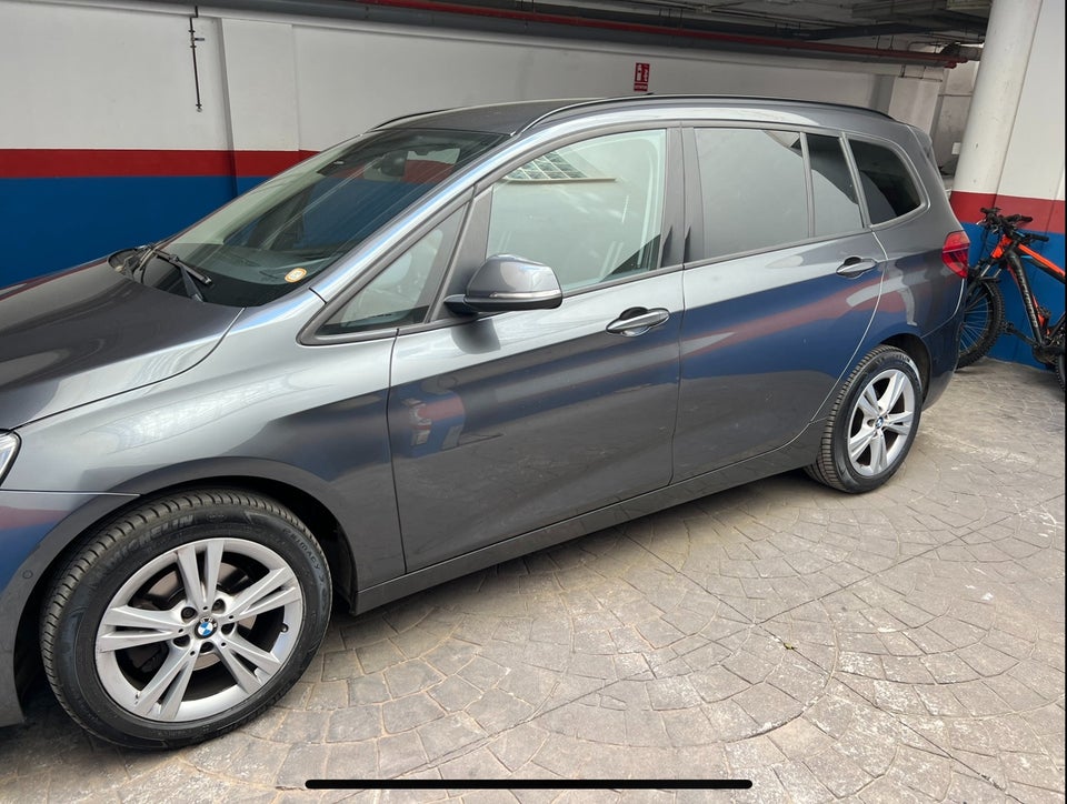 BMW 216i 1,5 Gran Tourer Sport Line 7prs 5d