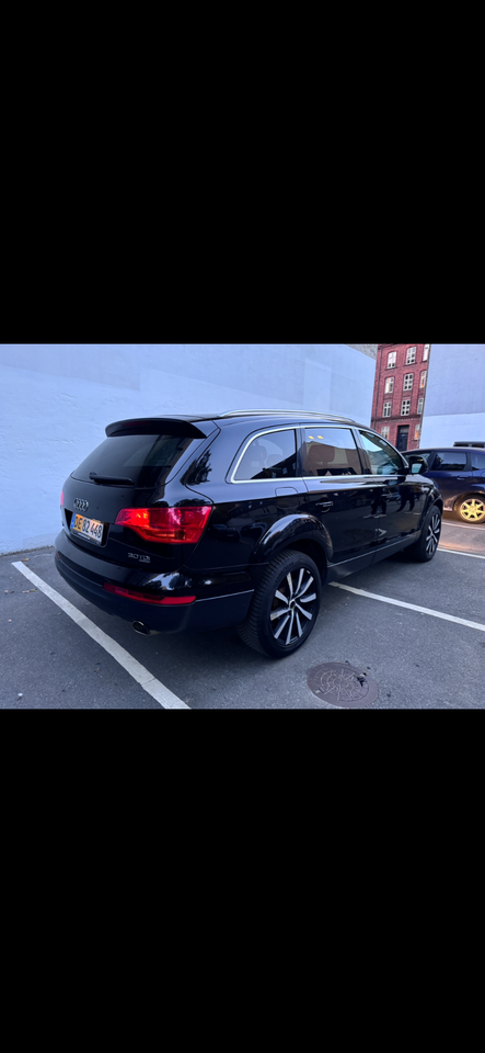 Audi Q7 3,0 TDi S-line quattro Tiptr. Van 5d