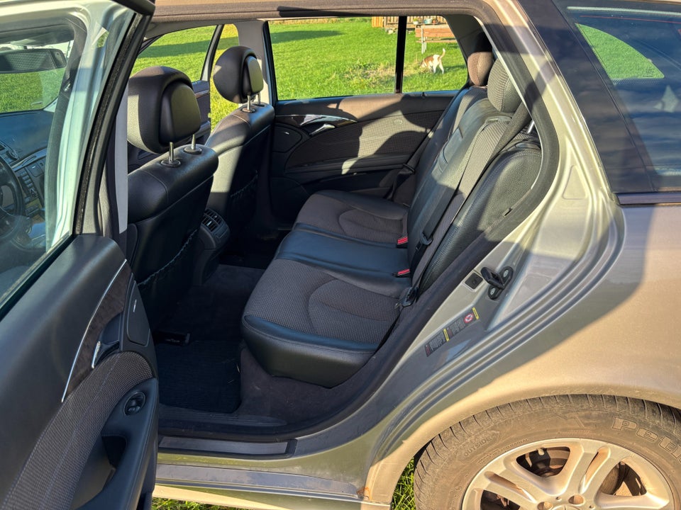 Mercedes E220 2,2 CDi Avantgarde stc. aut. 5d