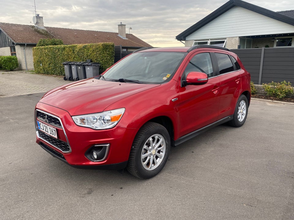 Mitsubishi ASX 1,6 Invite 5d