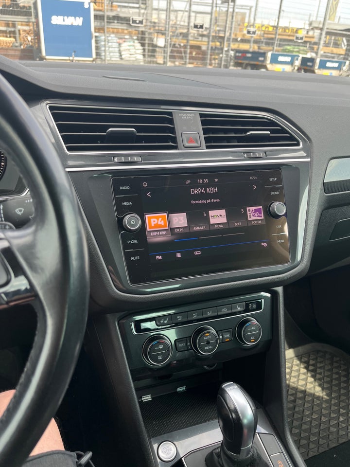 VW Tiguan 2,0 TDi 150 Highline DSG Van 5d