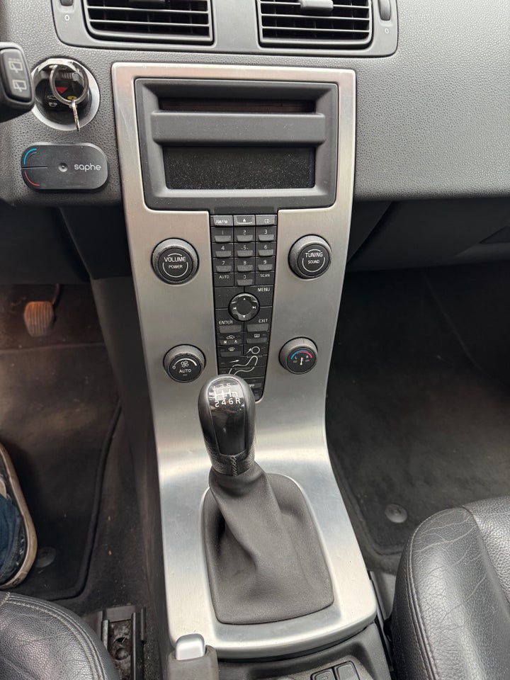 Volvo V50 2,5 T5 Momentum 5d