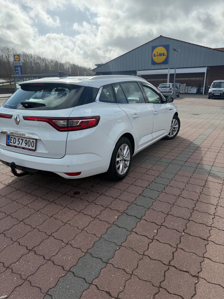 Renault Megane IV 1,3 TCe 140 Limited Sport Tourer 5d