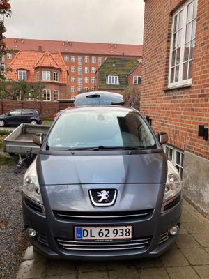 Peugeot 5008 1,6 HDi 112 Style 7prs 5d