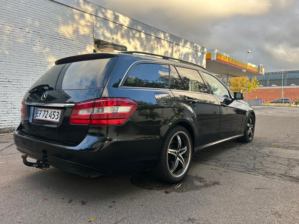 Mercedes E200 2,2 CDi stc. aut. BE 5d