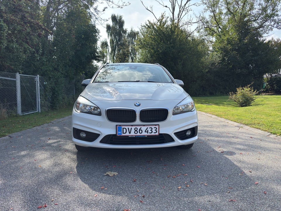 BMW 218i 1,5 Active Tourer Advantage 5d