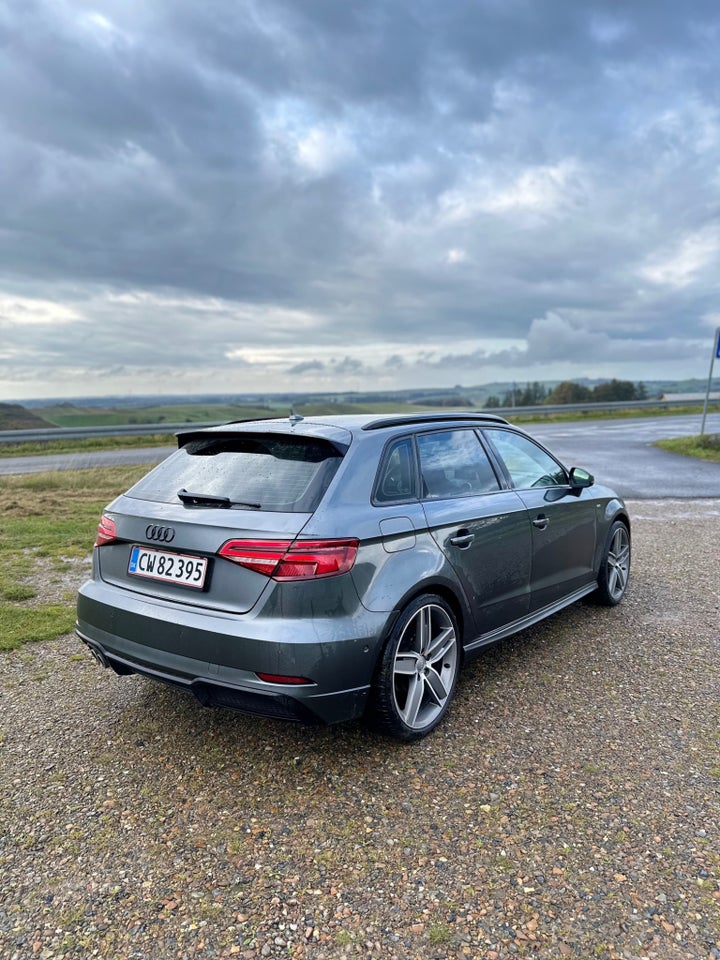 Audi A3 2,0 TDi 150 S-line Sportback S-tr. 5d