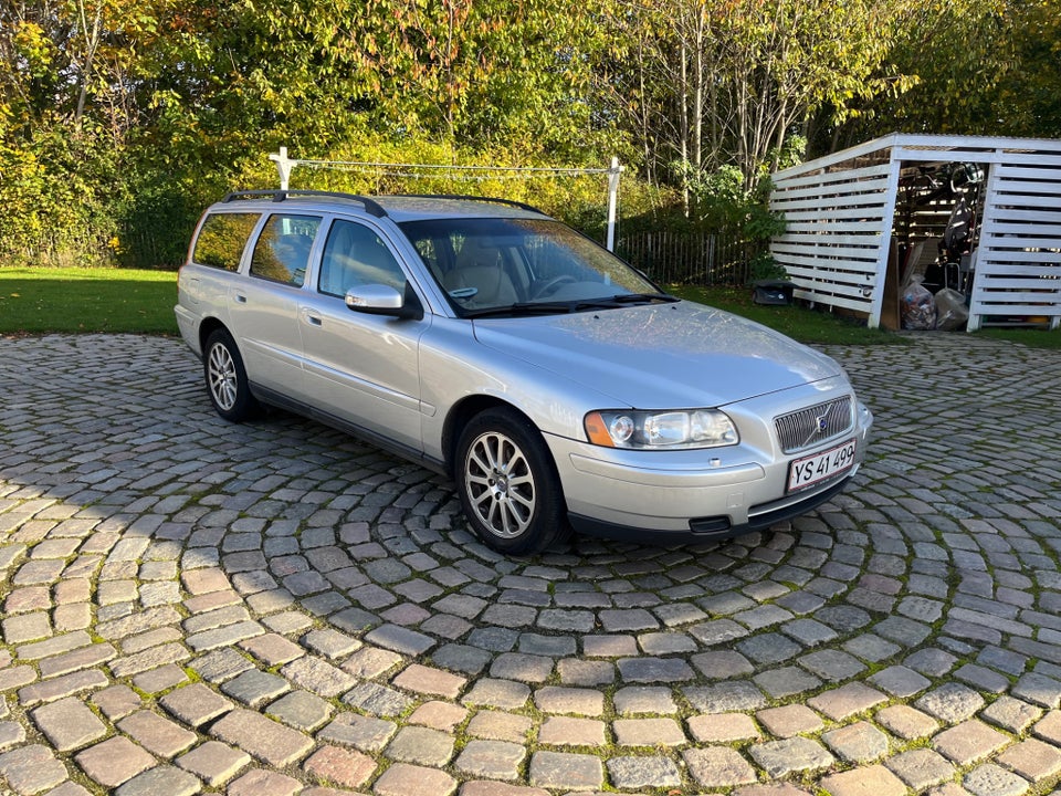 Volvo V70 2,4 140 Classic 5d