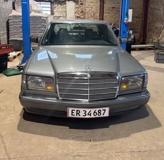 Mercedes 300 E 3,0 aut. 4Matic 4d