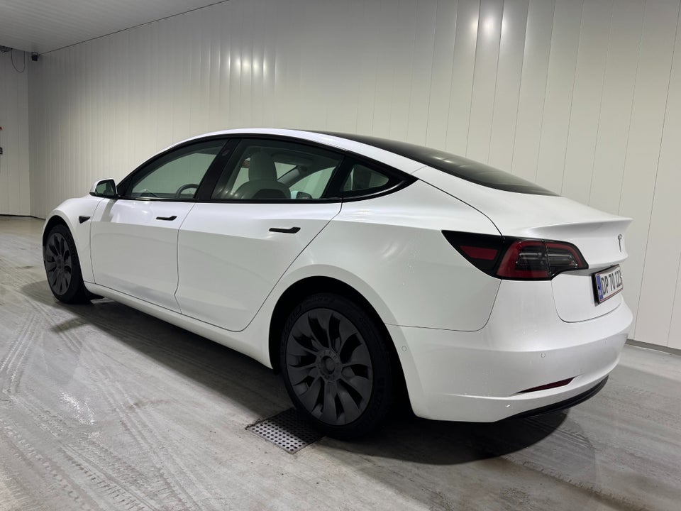 Tesla Model 3 RWD 4d
