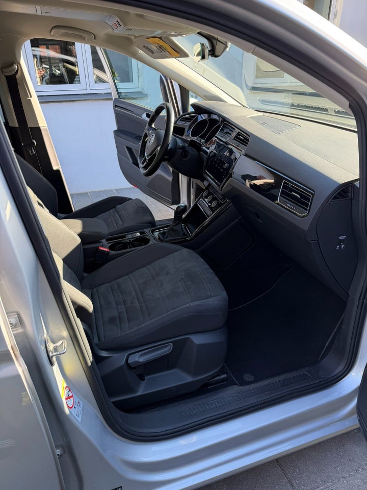 VW Touran 1,5 TSi 150 Highline DSG 7prs 5d