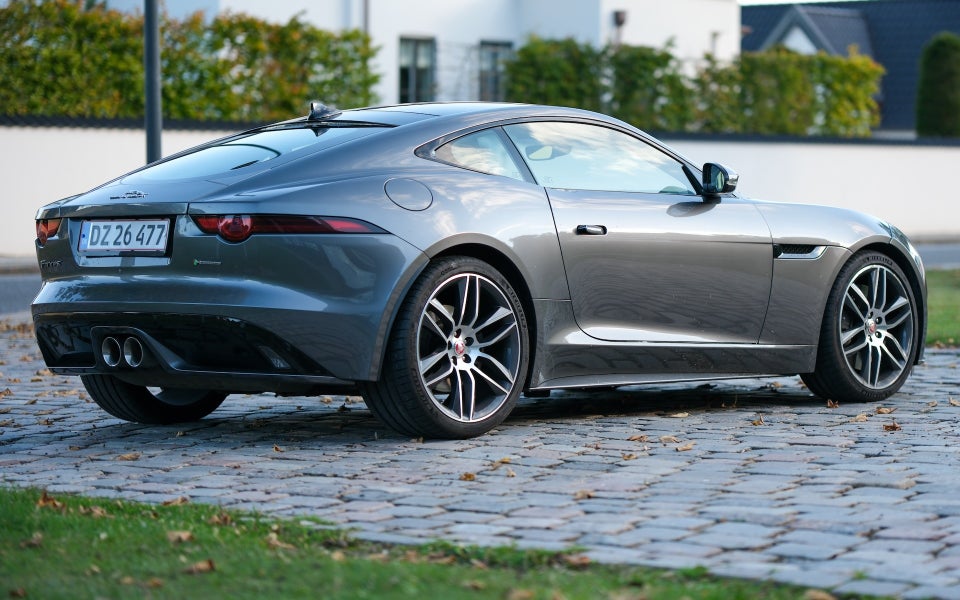 Jaguar F-Type 3,0 P380 R-Dynamic Coupé aut. 2d