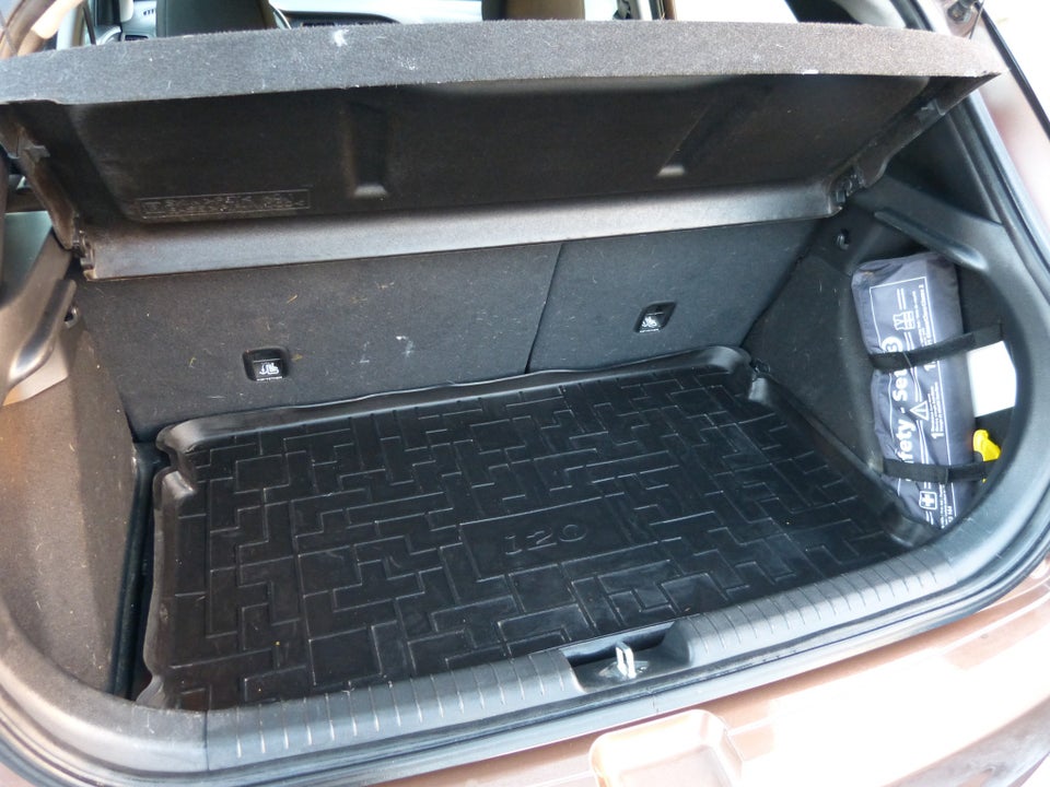 Hyundai i20 1,25 Trend 5d