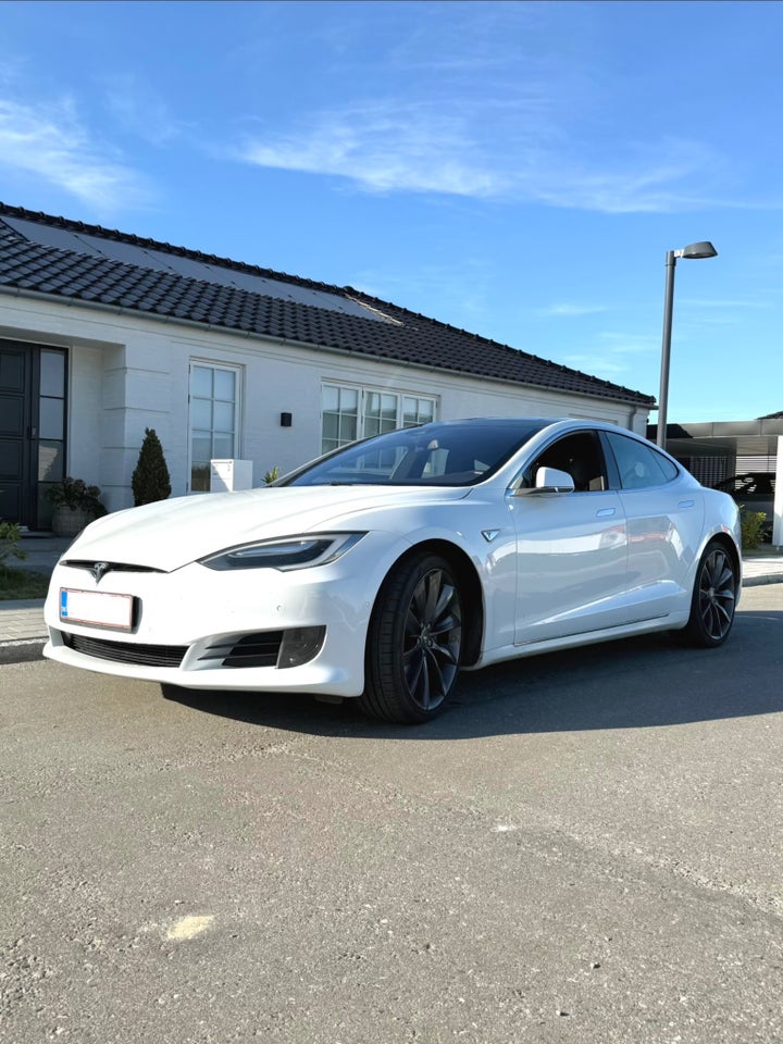 Tesla Model S 75 5d