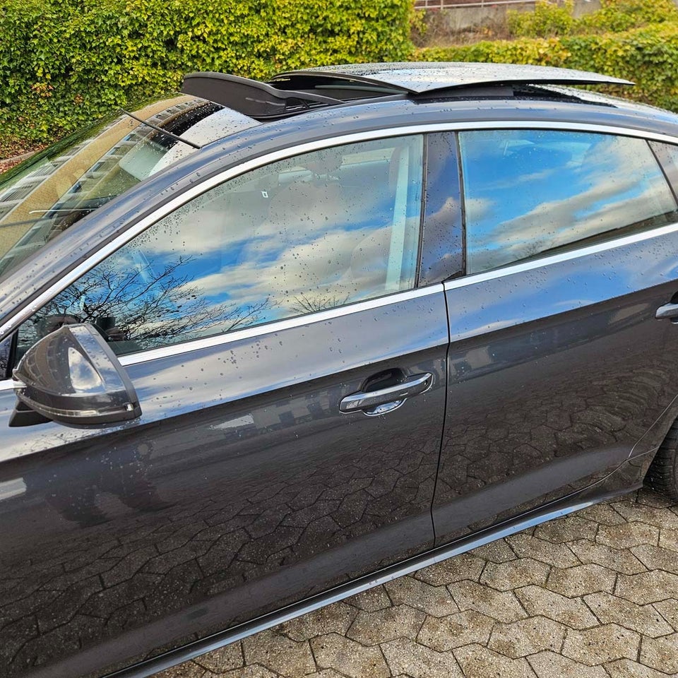 Audi A5 40 TDi S-line Sportback quattro S-tr. 5d
