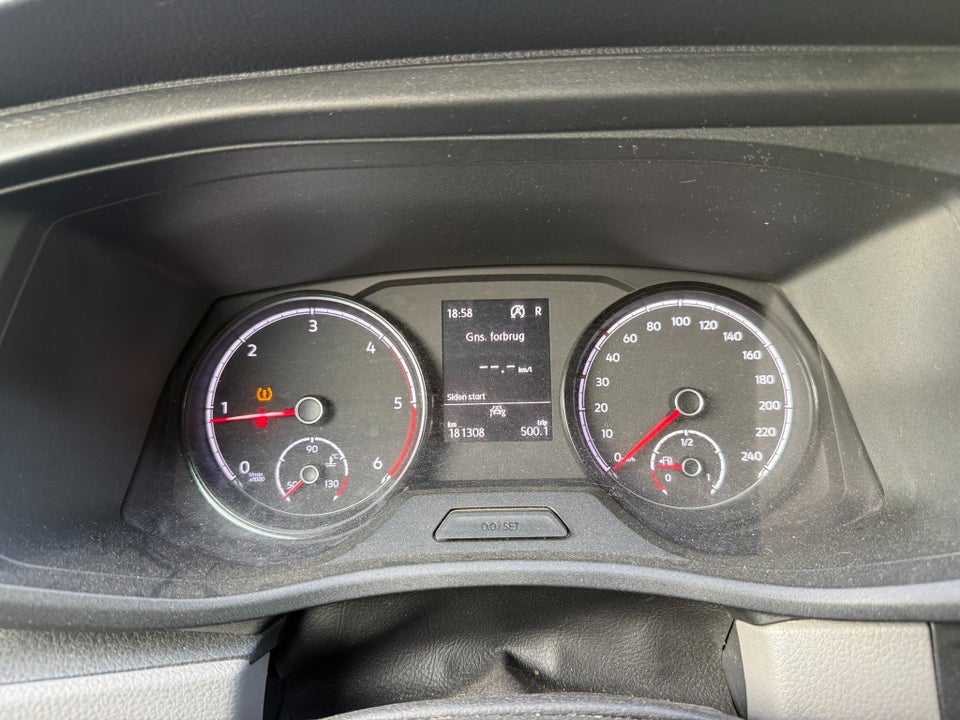 VW Transporter 2,0 TDi 199 Kombi DSG 4Motion kort
