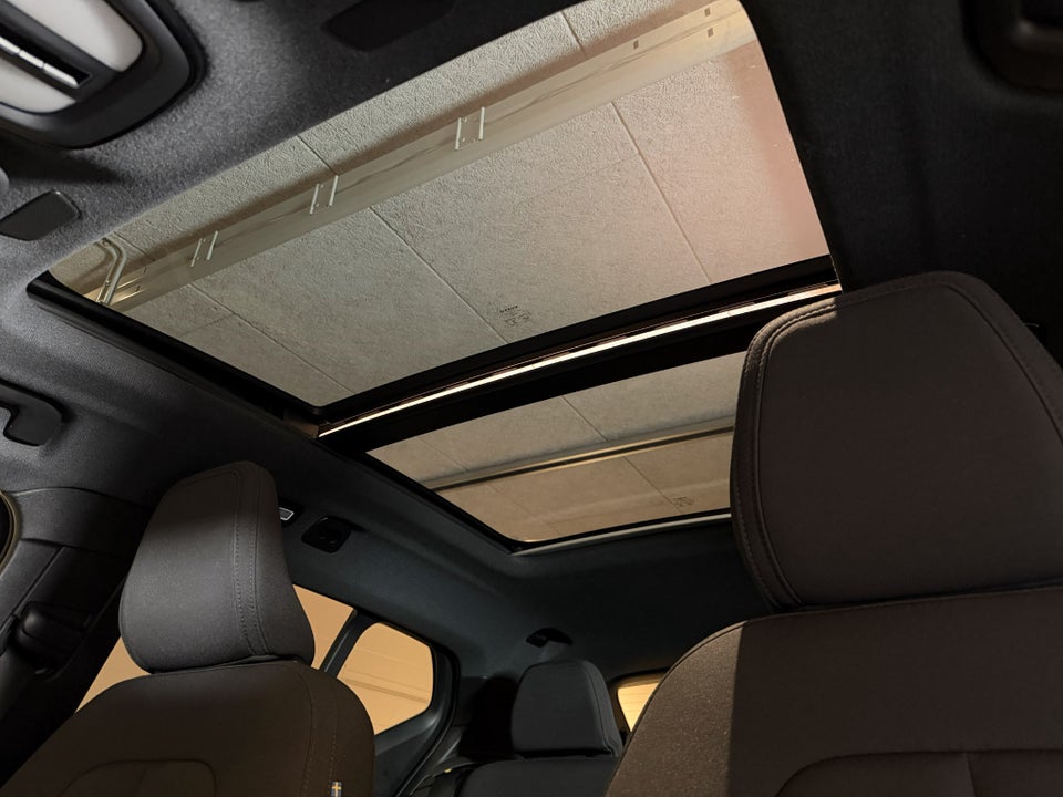 Volvo XC40 P6 ReCharge Pro 5d