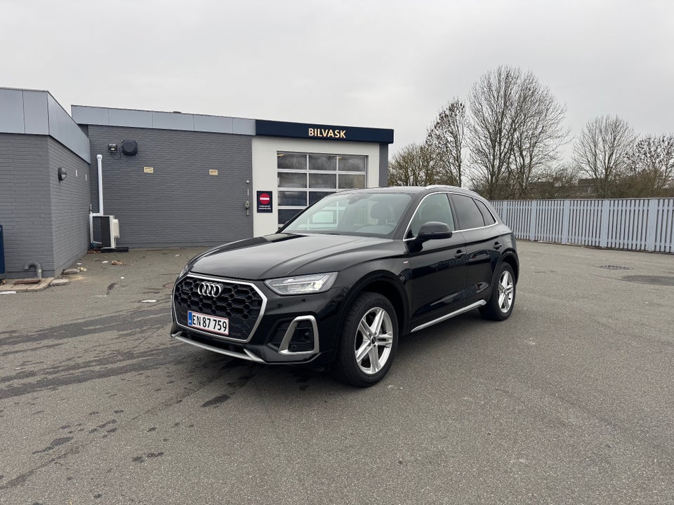 Audi Q5 50 TFSi e S-line quattro S-tr. 5d