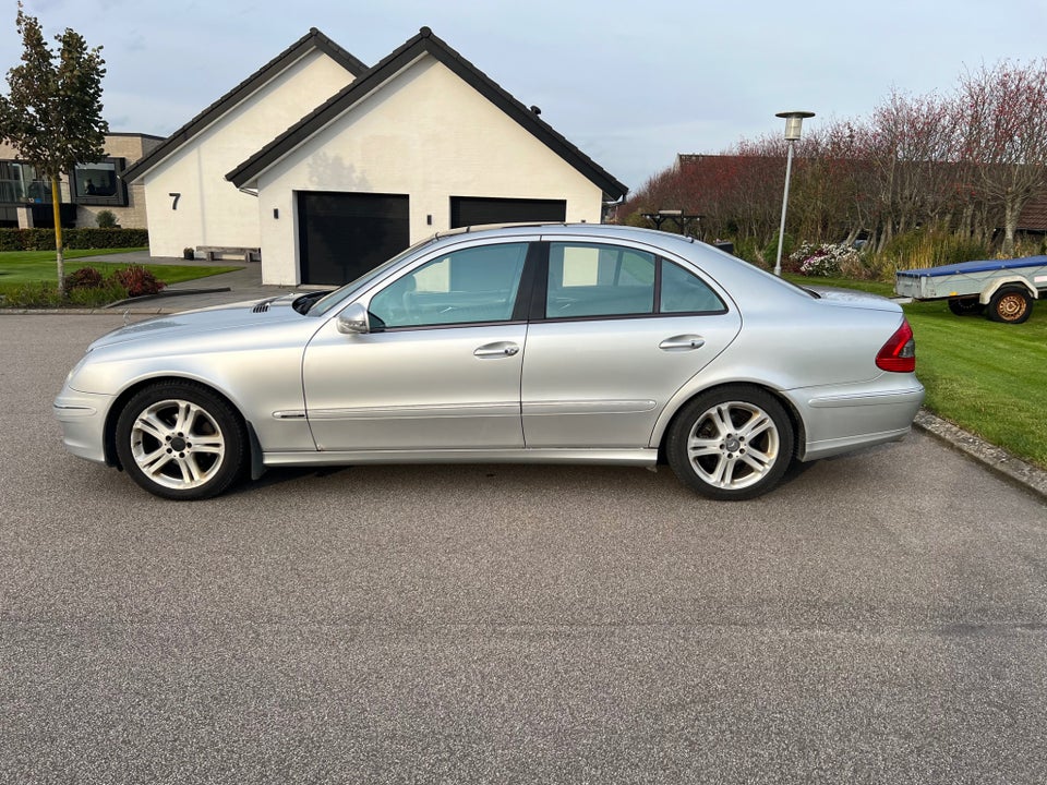 Mercedes E320 3,0 CDi Avantgarde aut. 4d