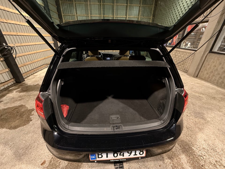 VW Golf VII 1,4 TSi 125 Edition 40 BMT 5d