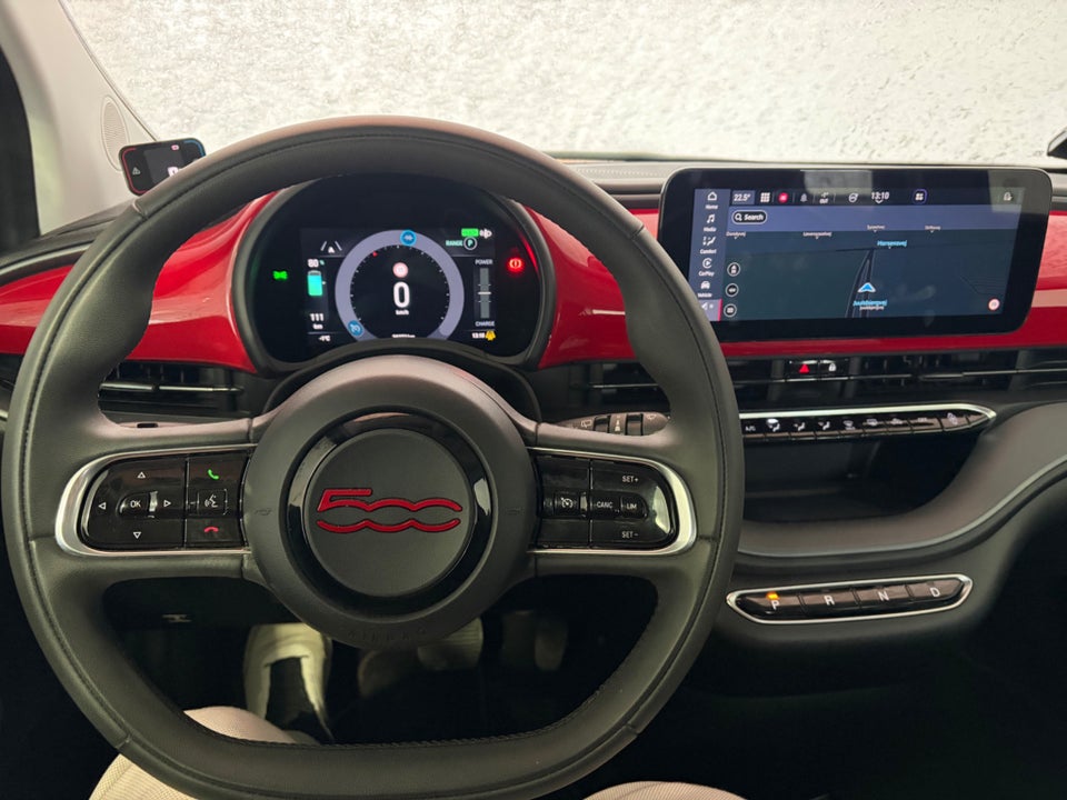 Fiat 500e 24 Action 3d