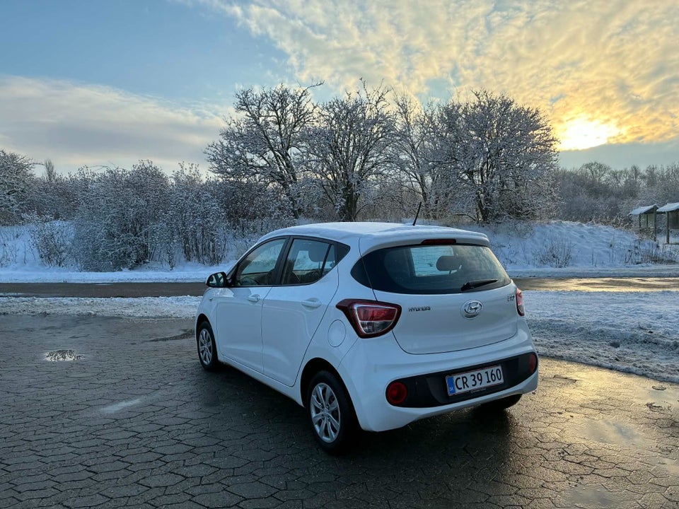 Hyundai i10 1,0 Touch 5d