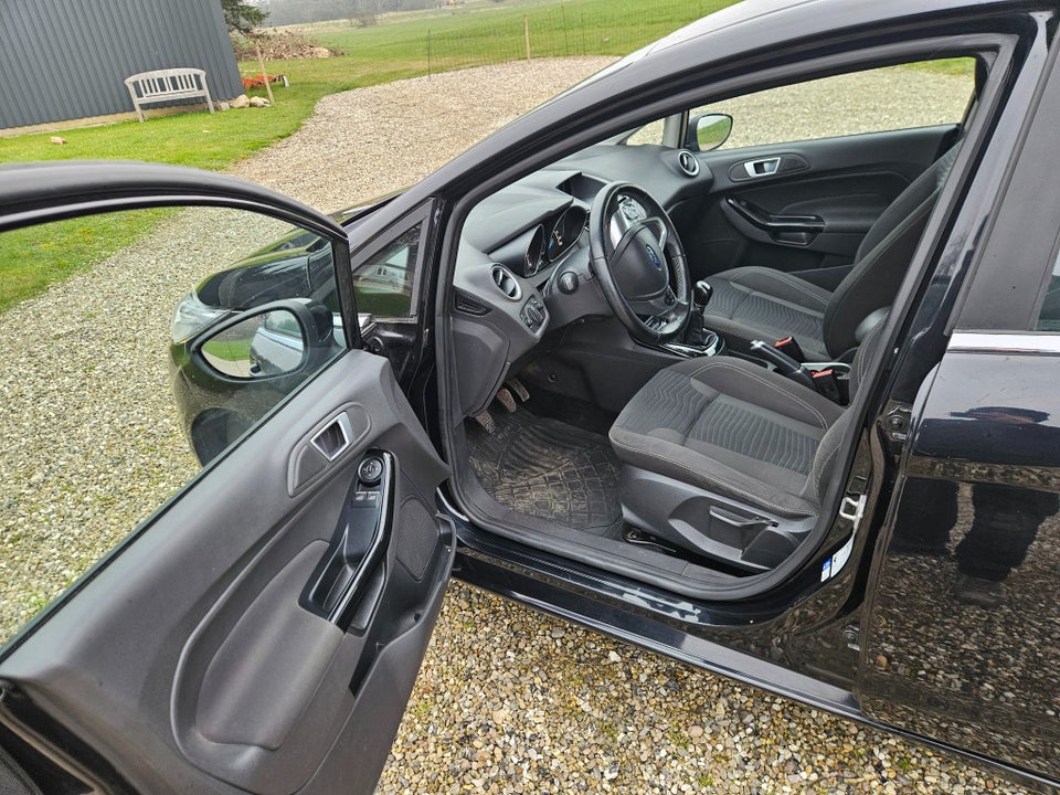 Ford Fiesta 1,0 SCTi 100 Titanium 5d