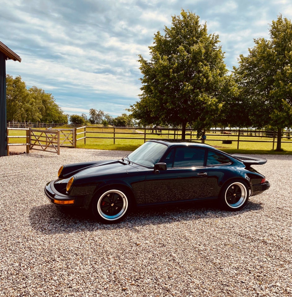 Porsche 911 3,0 Carrera Coupé 2d