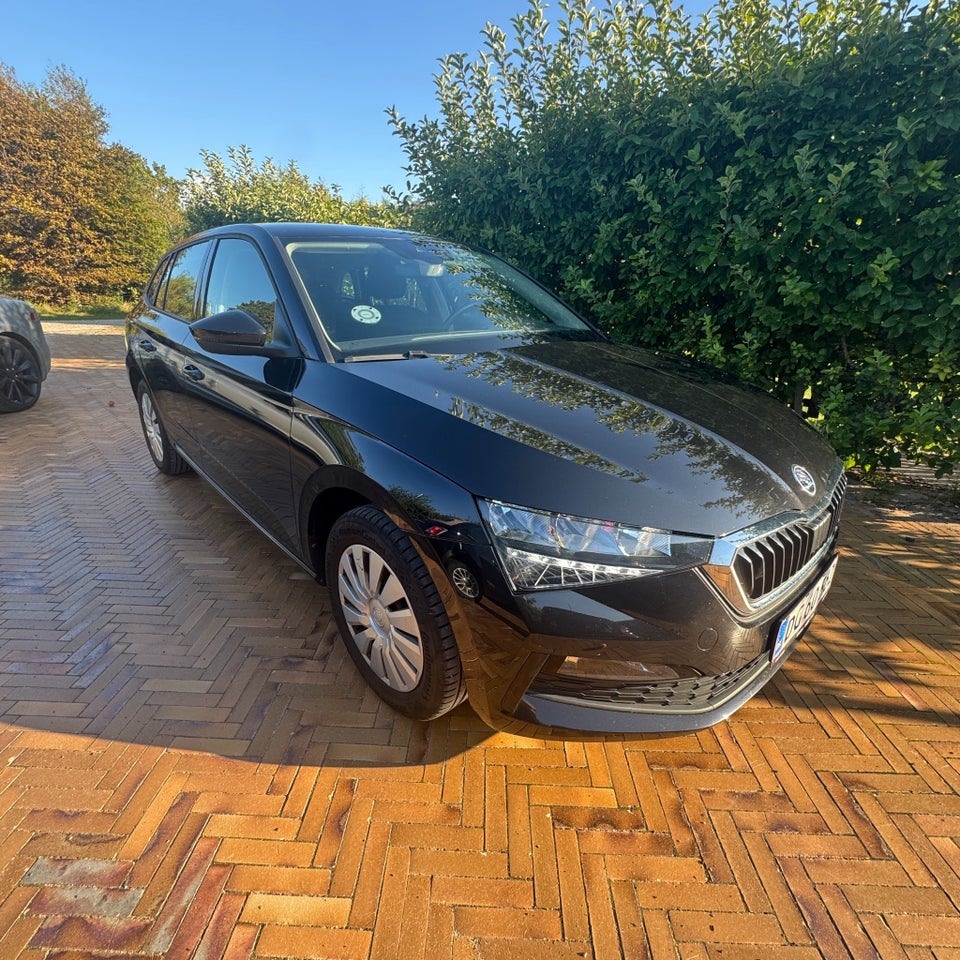 Skoda Scala 1,0 TSi 110 Ambition 5d