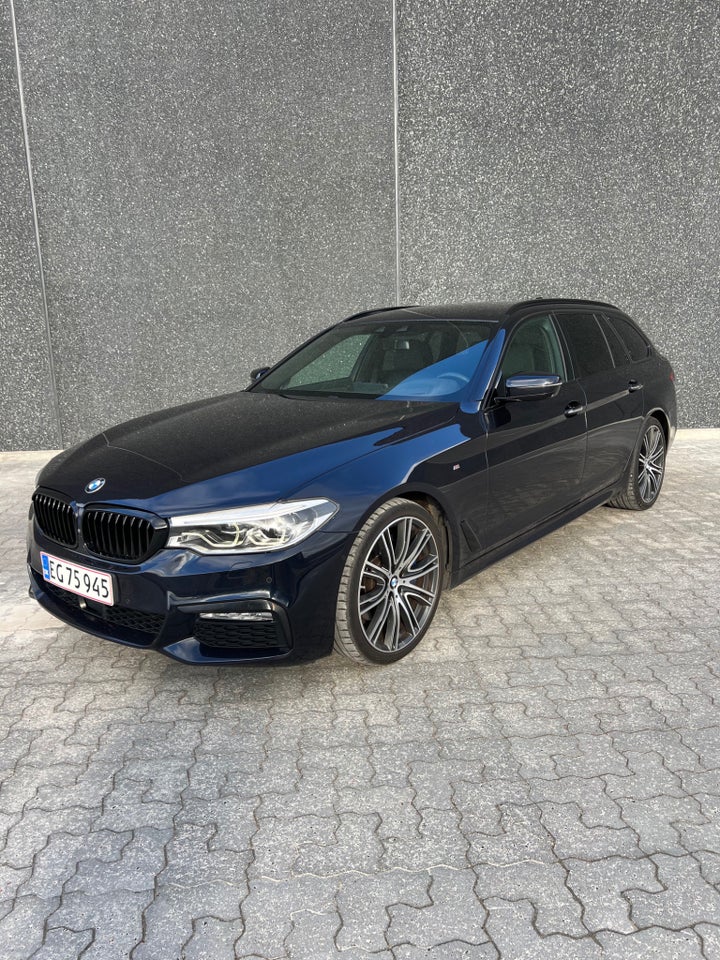 BMW 530d 3,0 Touring M-Sport aut. 5d