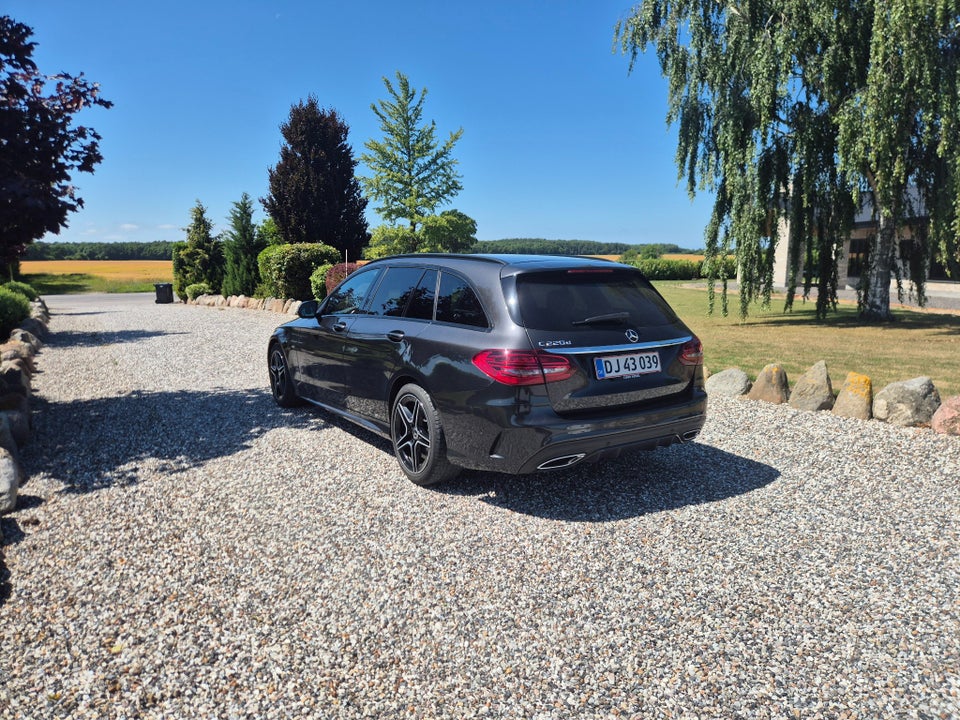Mercedes C220 d 2,0 AMG Line Night Edition stc. aut. 5d