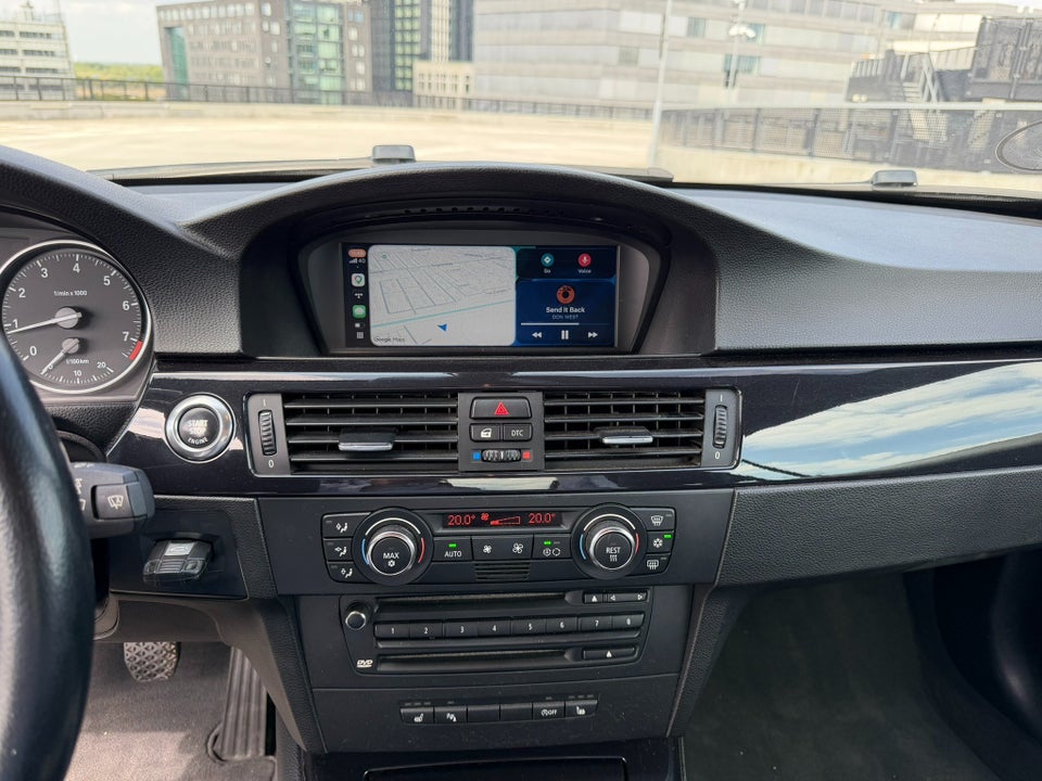 BMW 320i 2,0 Cabriolet 2d