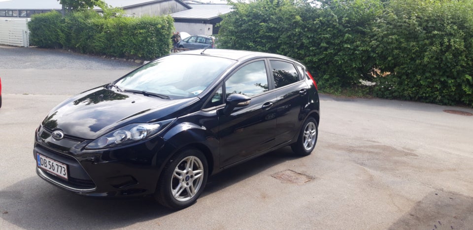 Ford Fiesta 1,6 TDCi 90 ECO 5d