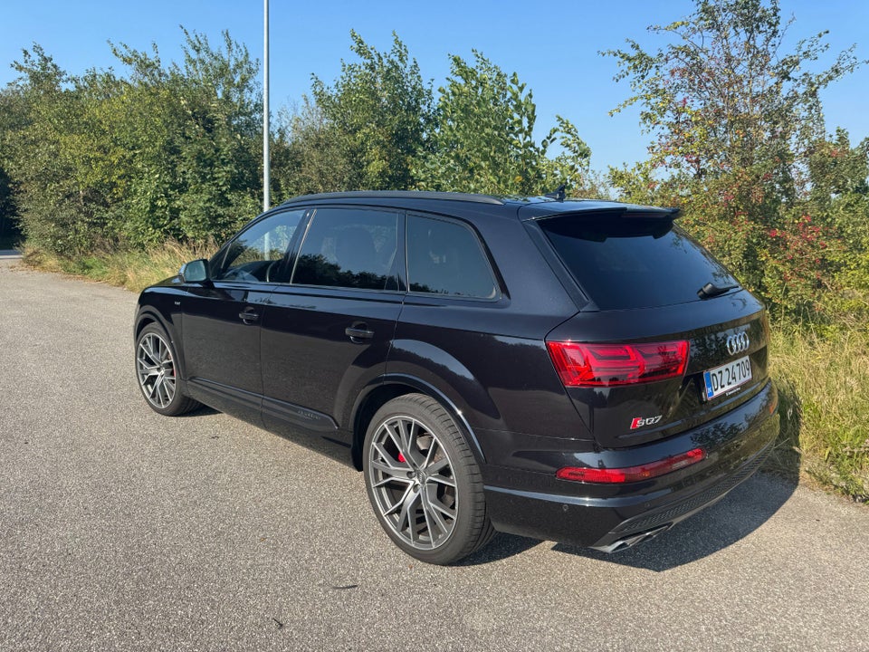 Audi SQ7 4,0 TDi quattro Tiptr. 7prs 5d