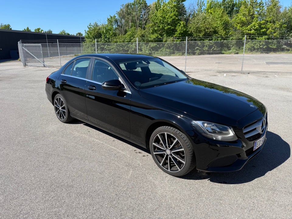 Mercedes C220 2,2 BlueTEC Avantgarde stc. 5d