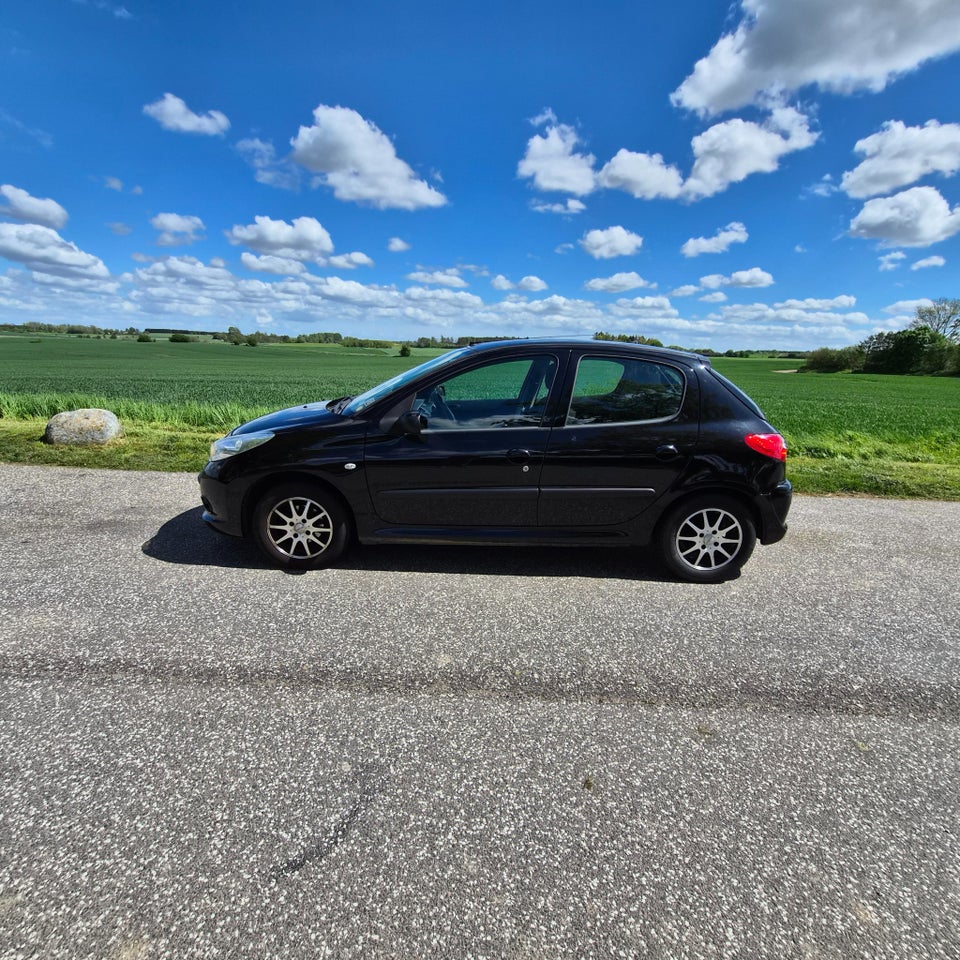 Peugeot 206+ 1,4 HDi 70 Comfort+ 5d