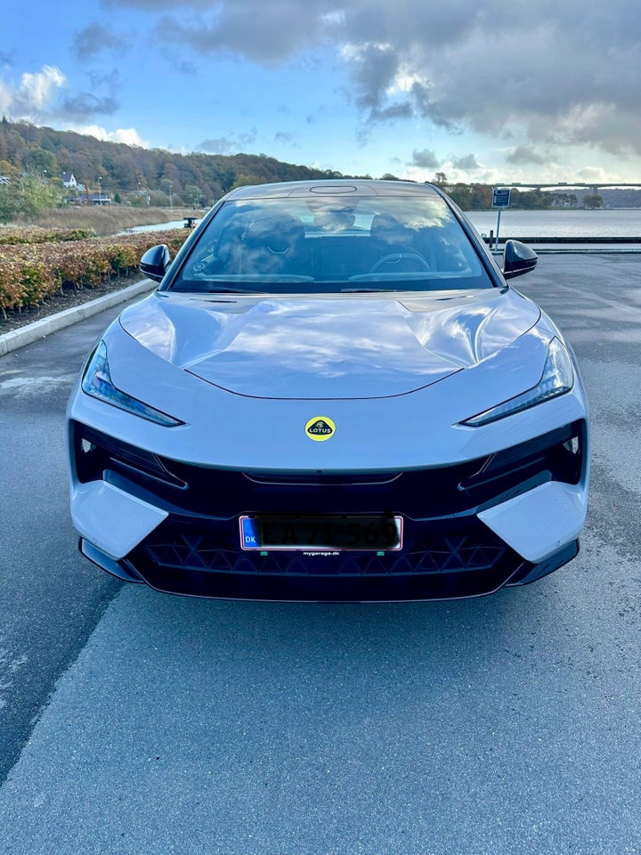 Lotus Eletre 5d