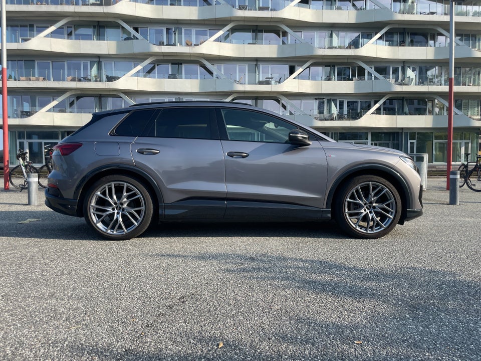 Audi Q4 e-tron 40 Attitude S-line 5d