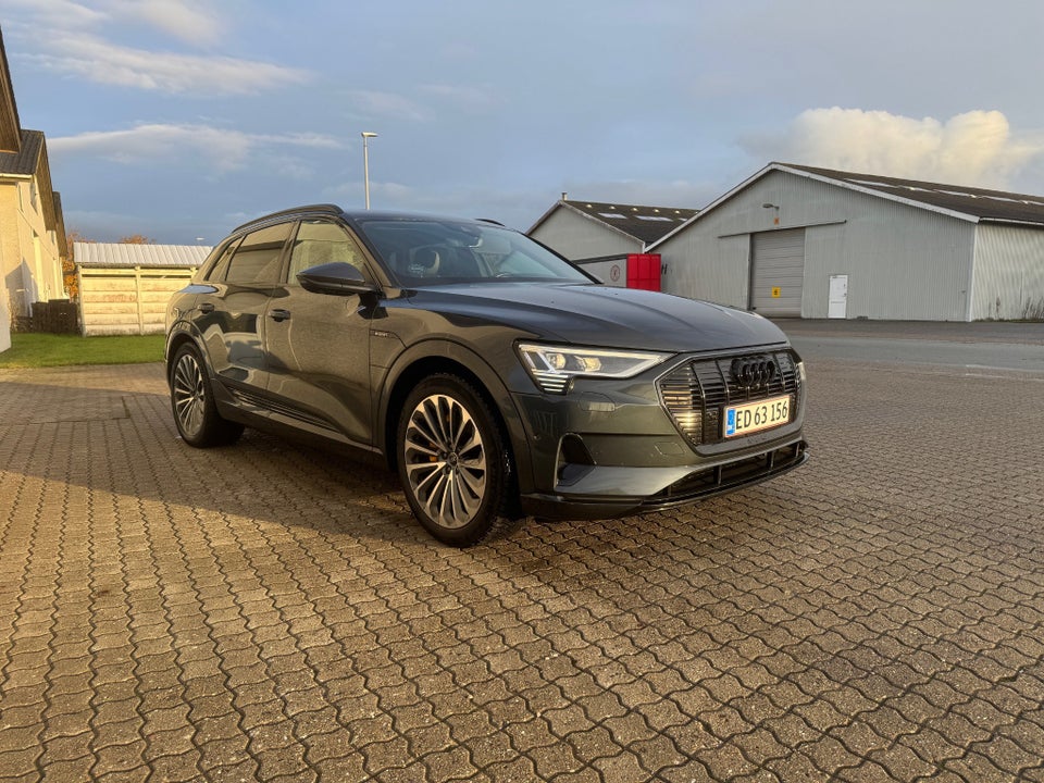 Audi e-tron 55 Advanced quattro 5d