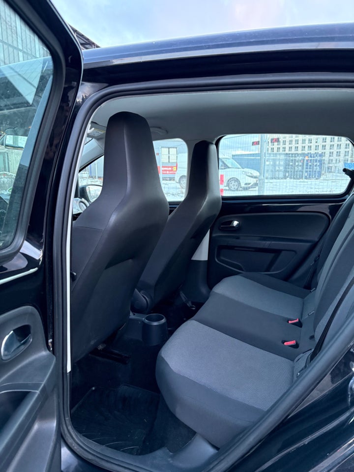 VW Up! 1,0 60 Move Up! BMT 5d