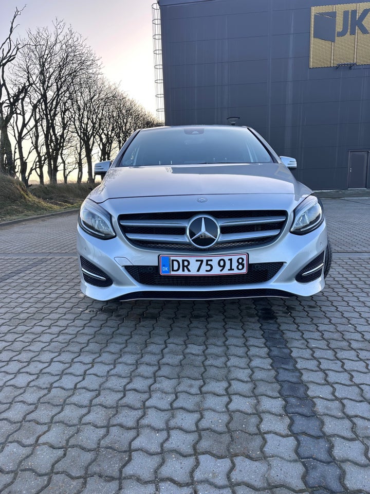 Mercedes B200 d 2,2 Business aut. 5d