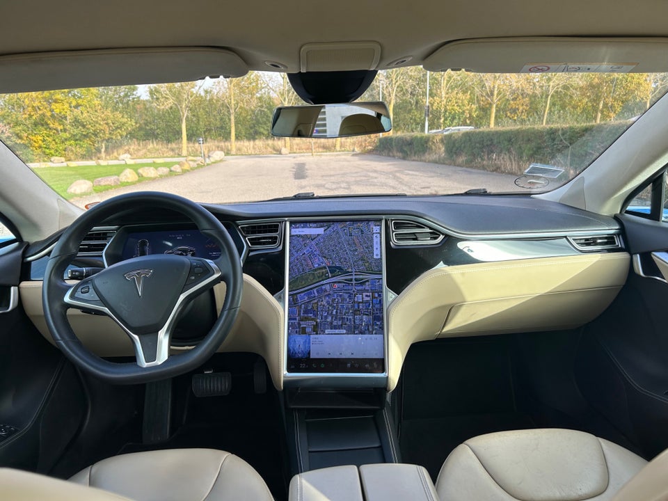 Tesla Model S 85D 5d