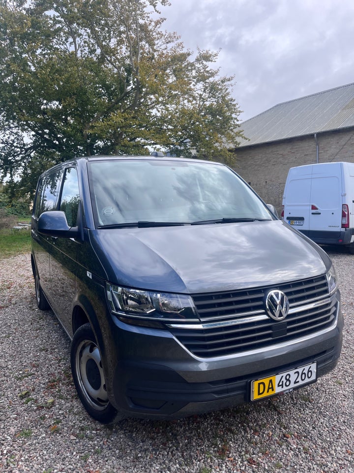 VW Transporter 2,0 TDi 199 Kassevogn DSG kort