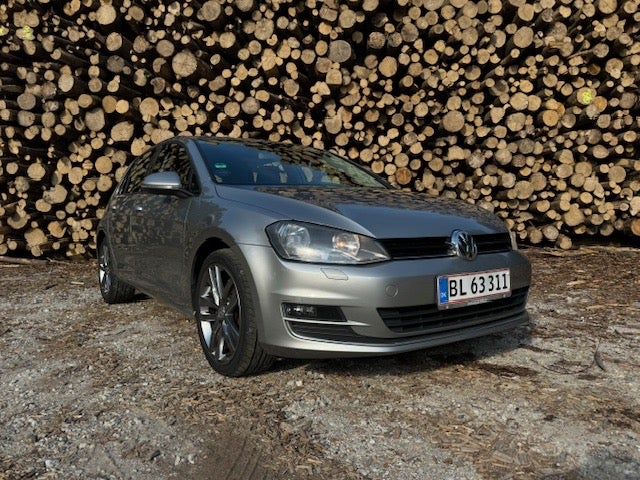 VW Golf VII 1,4 TSi 140 Highline BMT 5d