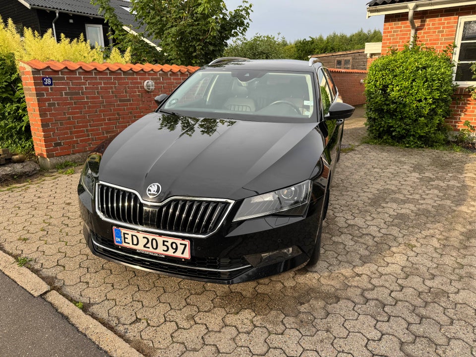 Skoda Superb 1,5 TSi 150 Business Executive Combi DSG 5d