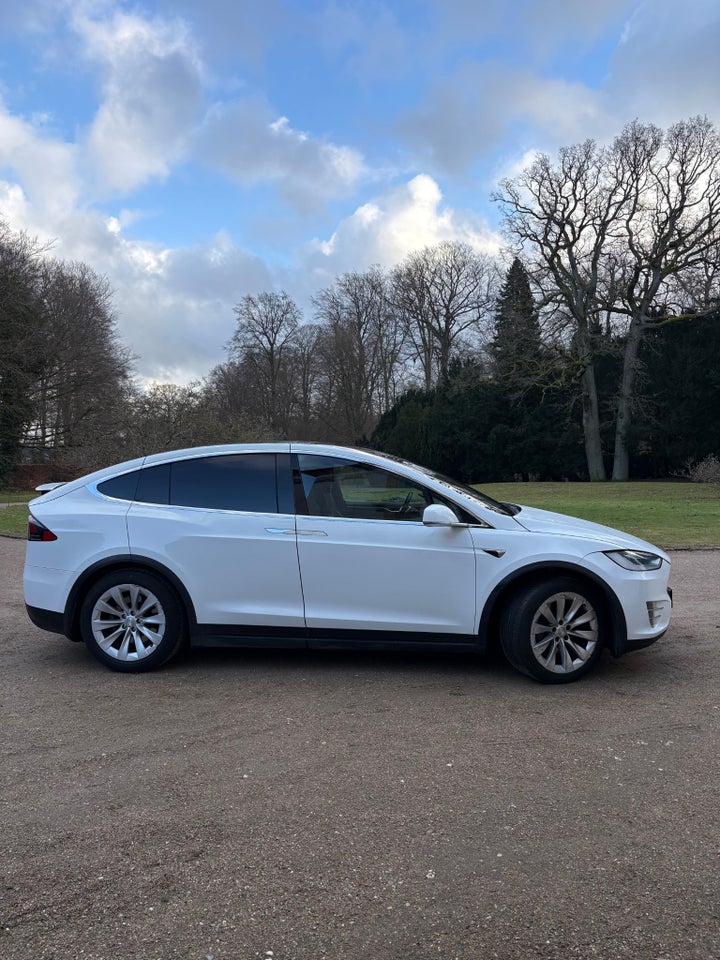 Tesla Model X 90D 7prs 5d
