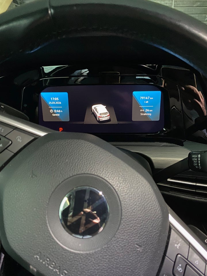 VW Golf VIII 1,4 eHybrid DSG 5d