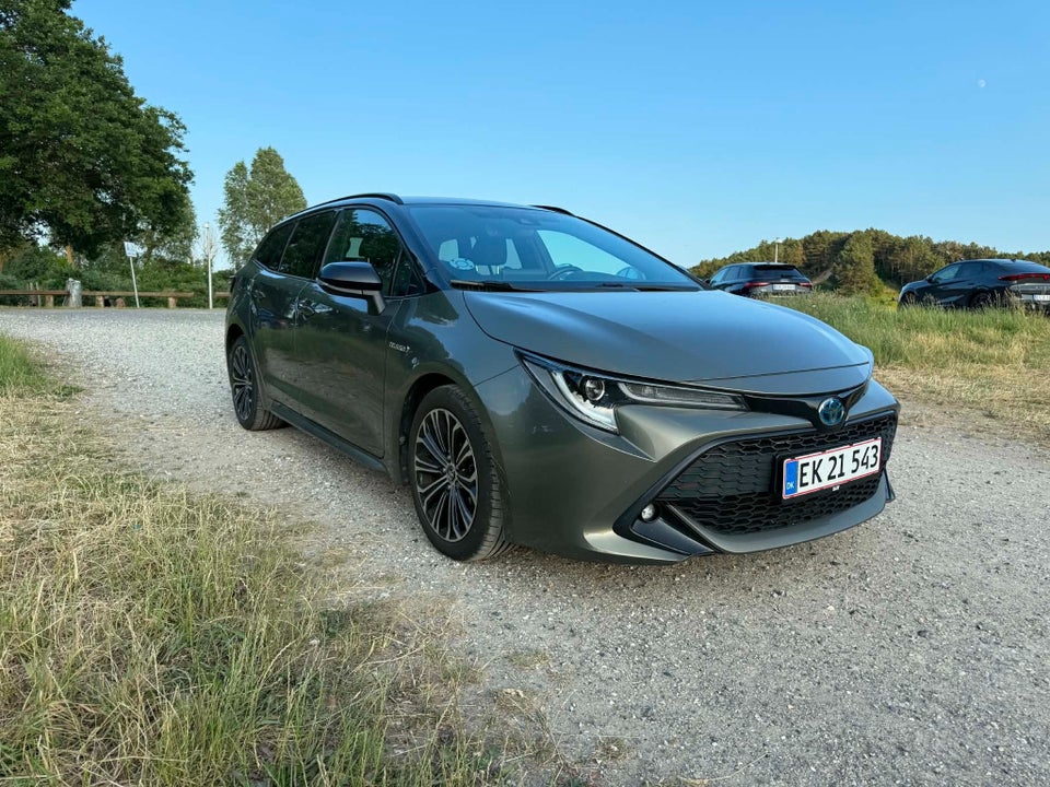 Toyota Corolla 1,8 Hybrid H3 Premium Touring Sports MDS 5d