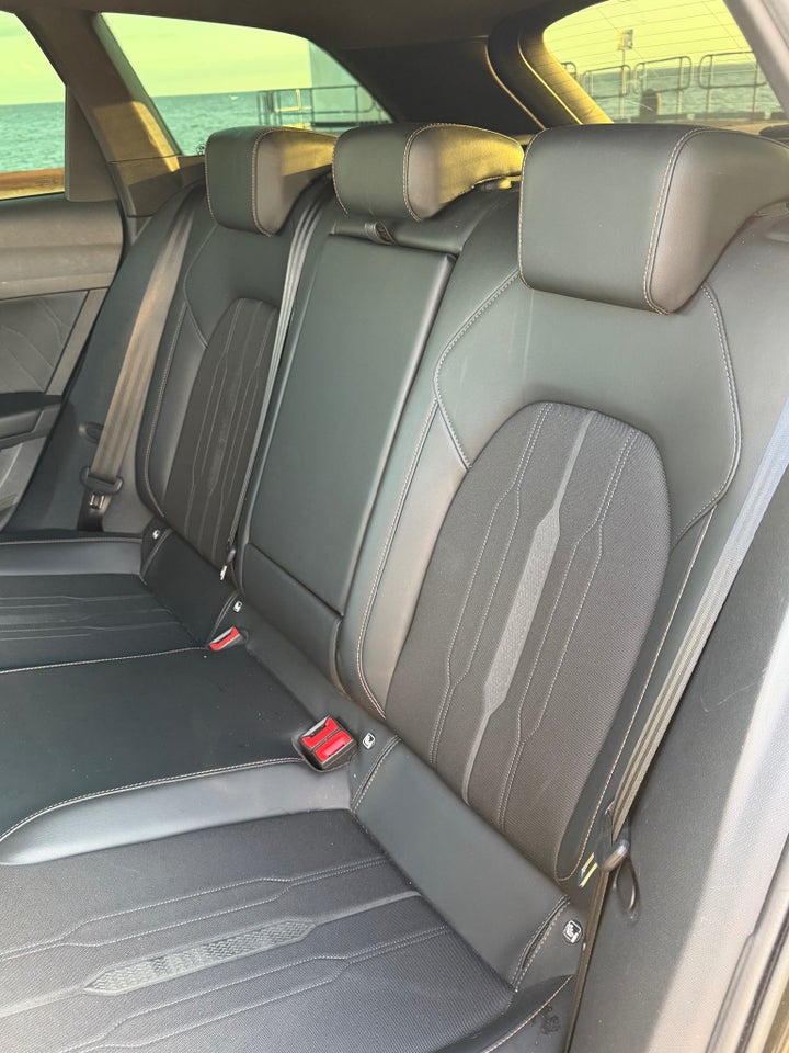 Cupra Leon 2,0 TSi Sportstourer DSG 4Drive 5d